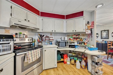 Located in the 55+ Resident-Owned Molokai Co-Op-where you own - photo 9
