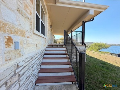 MOTIVATED SELLER. Charming Canyon Lake Retreat with Panoramic - photo 3