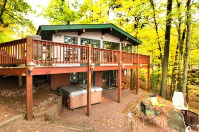 Catfish Lake Home For Sale in Eagle River Wisconsin