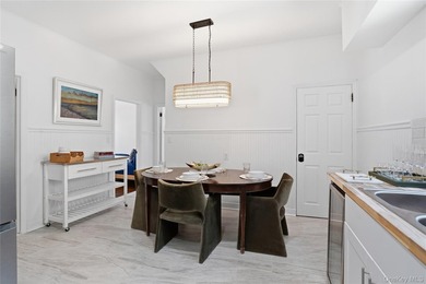 Fully renovated and beautifully designed mixed-use property - photo 9