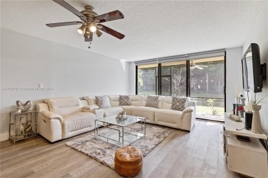 Lake Condo For Sale in Plantation, Florida