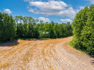 UNRESTRICTED 4.98 acres near the entrance of the new Horse - photo 16