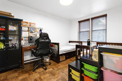 Perfect for pet lovers - no stairs here, just step right outside - photo 18