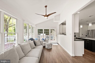 **OPEN HOUSE** Sunday July 12th, 1 pm - 3 pm. A Rare Offering in - photo 34