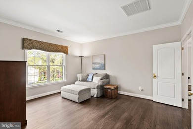 **OPEN HOUSE** Sunday July 12th, 1 pm - 3 pm. A Rare Offering in - photo 46