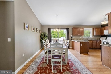 Welcome to 431 Wilson Street-a lakefront retreat on the private - photo 8