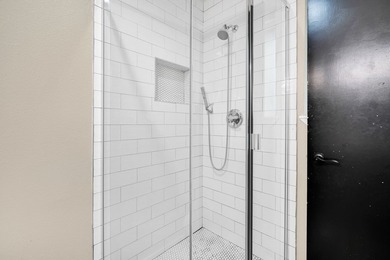 Recently renovated home on corner lot in established - photo 20