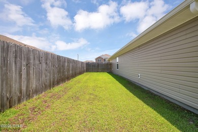Located in Magnolia Hills, this open concept home centers around - photo 46