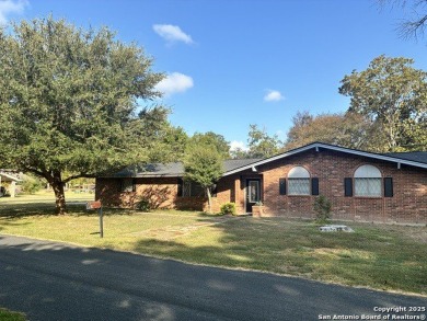 Lake Seguin Home For Sale in Seguin Texas