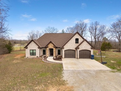 Lake Home For Sale in Mountain Home, Arkansas