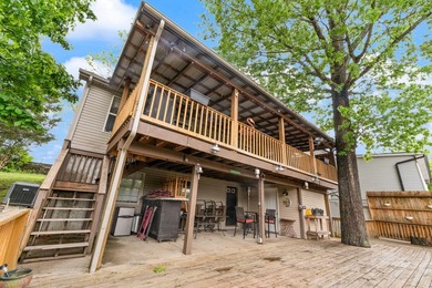 Herrington Lake!!! This lake home has it all! Two covered - photo 4