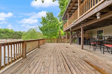 Herrington Lake!!! This lake home has it all! Two covered - photo 8