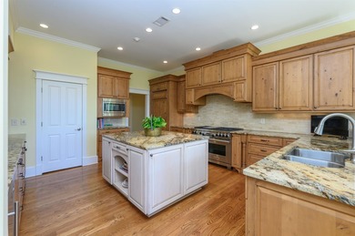 A rare opportunity in Reynolds Lake Oconee: a commanding home - photo 11