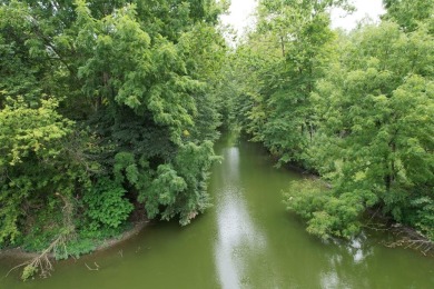 Rare 27 acres +/- of UNZONED land bordering an approximate 2,347 - photo 12