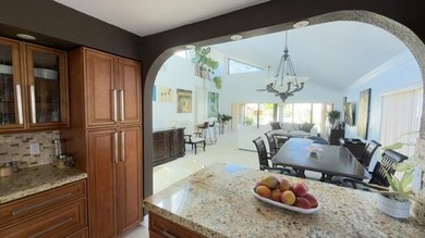 Welcome to this stunning waterfront residence in Villa Deste - photo 13