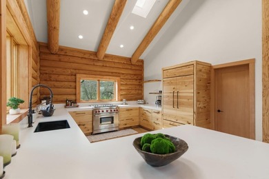 Nestled above Lake Berryessa and Pleasure Cove, this exceptional - photo 15