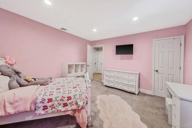 Immaculate, Completely Renovated 4-Bedroom, 2-Bath Colonial - photo 17