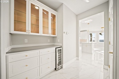 Welcome to 175 Eli Avery Ave, offering expansive, stunning - photo 19