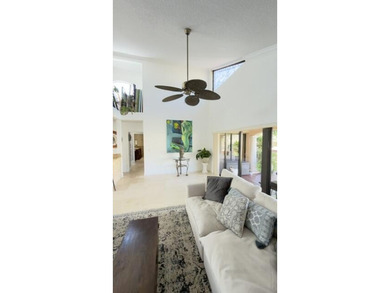Welcome to this stunning waterfront residence in Villa Deste - photo 20