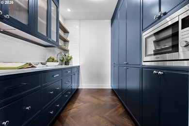 Penthouse living in the spectacular, custom Frances in the - photo 25