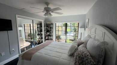 Welcome to this stunning waterfront residence in Villa Deste - photo 49
