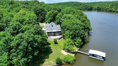 Lake of the Ozarks Home For Sale in Edwards Missouri