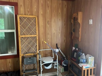 AFFORDABLE WATER VIEW CABIN located in Blue Water Oaks. Take a - photo 8