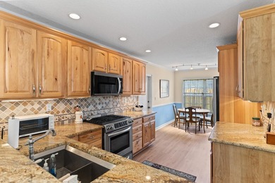 Welcome to this thoughtfully designed single-family residence - photo 11