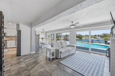 Welcome to an extraordinary waterfront retreat in Broadwater, St - photo 16
