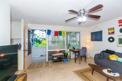 Location, location, location! Hideaway in Makiki now available - photo 2