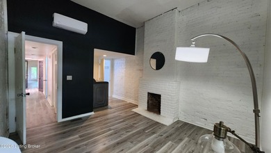 Modern duplex in the heart of Butchertown offering exceptional - photo 25