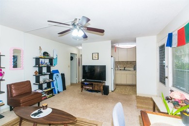 Location, location, location! Hideaway in Makiki now available - photo 5