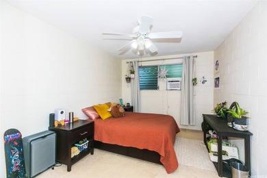 Location, location, location! Hideaway in Makiki now available - photo 9