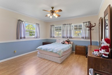 Welcome to this thoughtfully designed single-family residence - photo 30