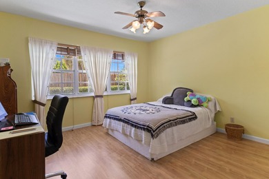 Welcome to this thoughtfully designed single-family residence - photo 33
