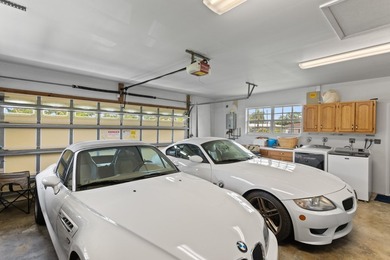 Welcome to this thoughtfully designed single-family residence - photo 40