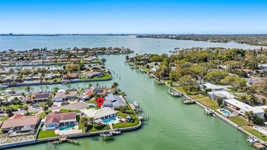 Welcome to an extraordinary waterfront retreat in Broadwater, St - photo 41