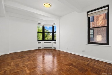 Sweet Renovated One Bedroom on Tree-lined Street - Park Terrace - photo 8