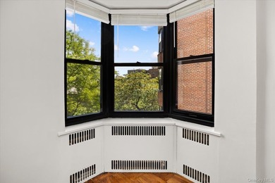 Sweet Renovated One Bedroom on Tree-lined Street - Park Terrace - photo 9