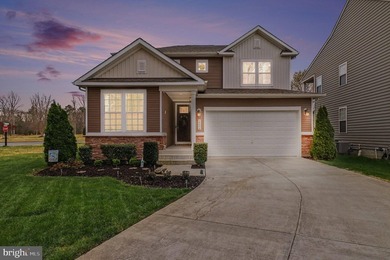 Welcome to this beautiful, barely lived-in model home loaded - photo 1