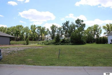 Welcome to Iron Horse-an exceptional community perfectly - photo 2