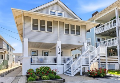 RARE BEACH BLOCK OPPORTUNITY! Exceptional multi-unit BEACH BLOCK - photo 2