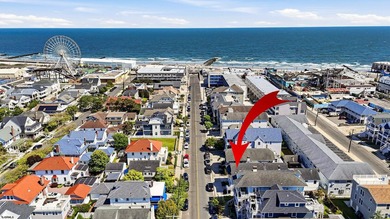 RARE BEACH BLOCK OPPORTUNITY! Exceptional multi-unit BEACH BLOCK - photo 3