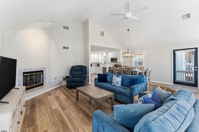RARE BEACH BLOCK OPPORTUNITY! Exceptional multi-unit BEACH BLOCK - photo 4