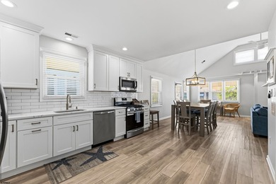 RARE BEACH BLOCK OPPORTUNITY! Exceptional multi-unit BEACH BLOCK - photo 9