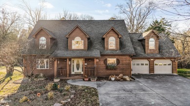 (private lake, pond, creek) Home For Sale in Sevierville Tennessee