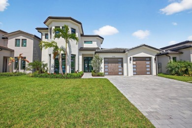 Lake Home For Sale in Hollywood, Florida