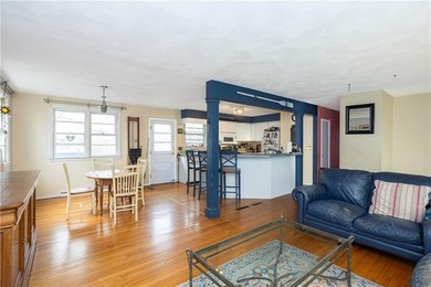 A well-proportioned home offering a flexible layout and room to - photo 3
