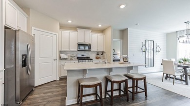 BRAND NEW CONSTRUCTION! The Bristol floor plan a stunning new - photo 7