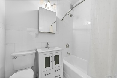 Fabulous 2 Bedroom - Plus Bonus Room - 2 Full Bath unit offering - photo 17